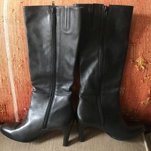Black Banana Republic Mid Calf Boots